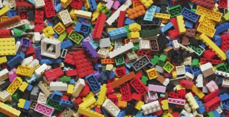 yellow red blue and green lego blocks